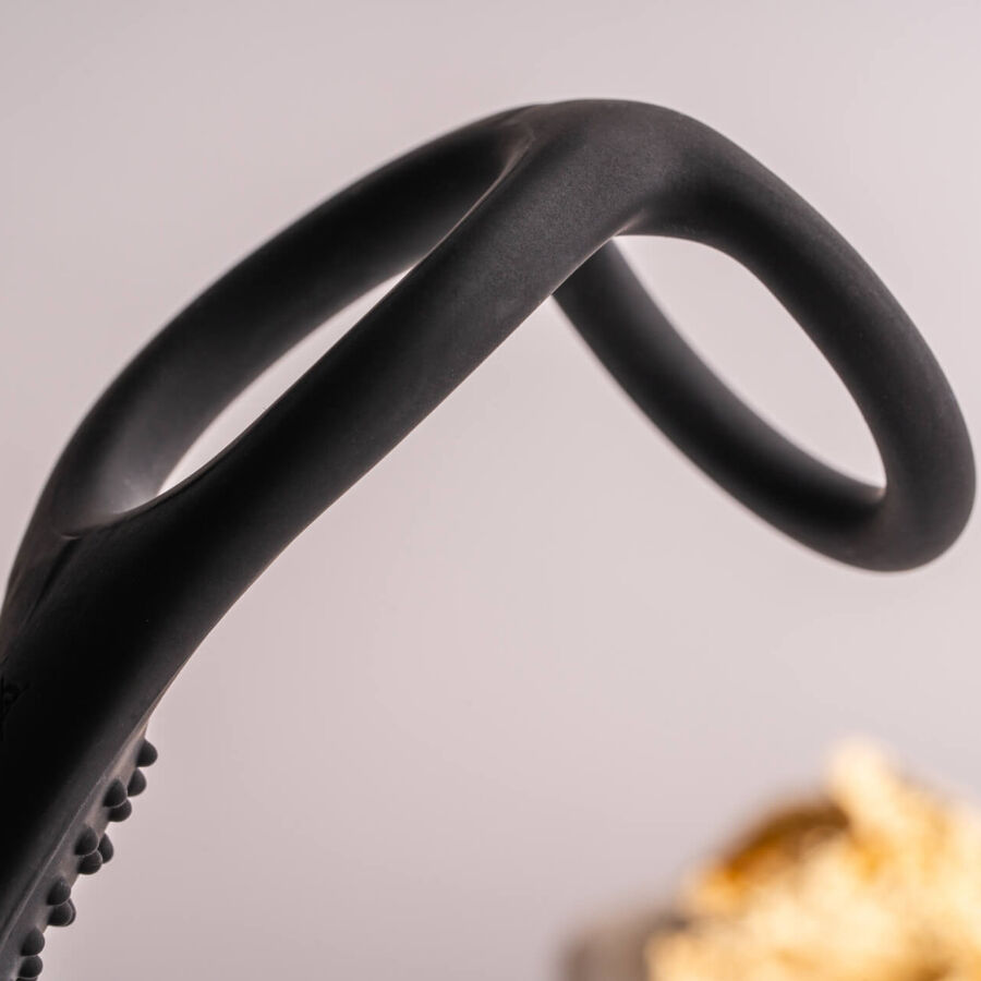 ROCKS-OFF - RO-ZEN RRO PLUG ANALE CON ANELLO VIBRANTE PER IL PENE NERO - immagine 2